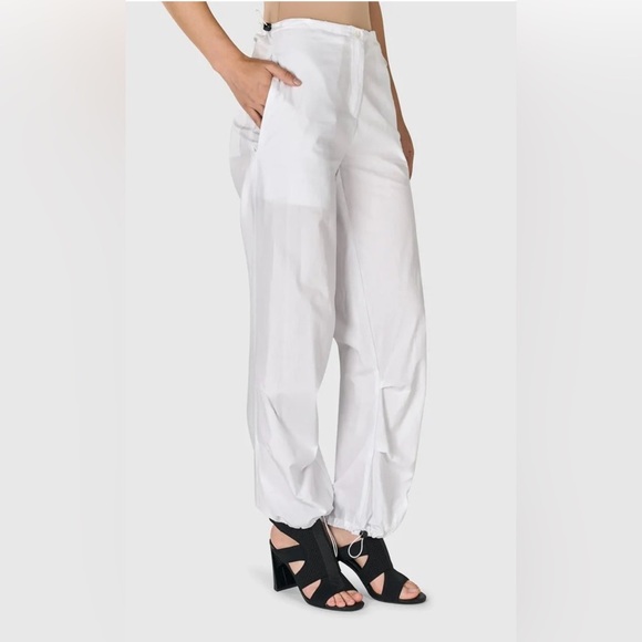 NWT URBAN LUDLOW CARGO PANTS, WHITE - Picture 3 of 16